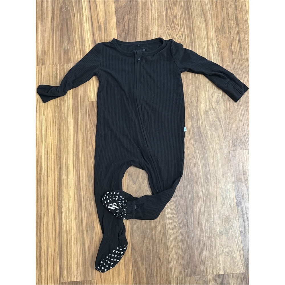 Posh Peanut Baby Boys Black 18-24 Months Footed Sleeper Pajamas EUC